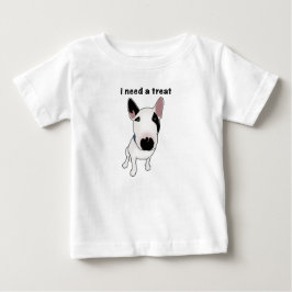 可愛いイングリッシュ・ブル・テリアにおやつをあげて ベビーTシャツ
