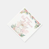 可愛いウッドランドバニーピンクフローラ赤ちゃんシャワー スタンダードカクテルナプキン (角)