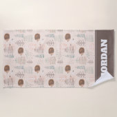 可愛いウッドランドヘッジホッグパターン ビーチタオル (正面)