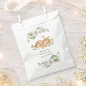 可愛いウッドランド鹿フローラ緑の赤ちゃんシャワー フェイバーバッグ (クリップ留めされた状態)