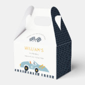 可愛いエレガントブルーレースカーキッズ任意の年齢誕生日 フェイバーボックス (裏面サイド)