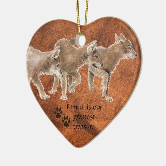 可愛いオオカミの子達 – 家族は私たちの宝素晴らし物です セラミックオーナメント (左)