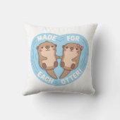可愛いオッターカップル、各オッターラブパンのために作られた クッション (裏面)
