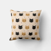 可愛いオレンジと黒のハロウィーン猫パターン クッション (裏面)