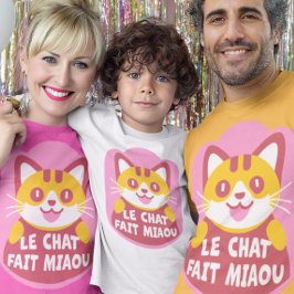 可愛いオレンジタビー猫話猫 Tシャツ