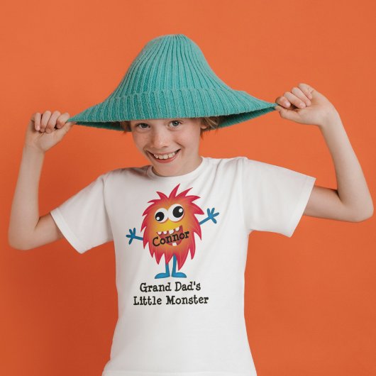 可愛いオレンジ色のマンガおもしろいーおもしろい子供へ Tシャツ