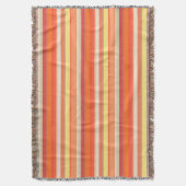 可愛いオレンジ色の赤ストライプ色 スローブランケット (正面縦)