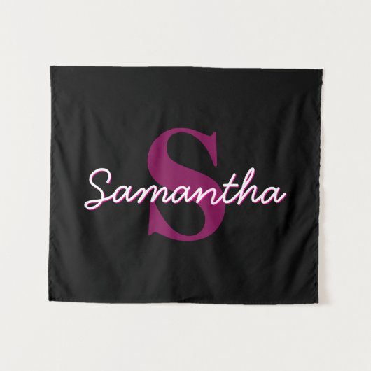 可愛いカスタマイズ可能なピンクと黒のモノグラムスクリプト タペストリー (正面(横))