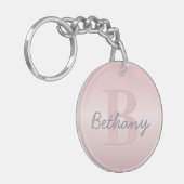 可愛いカスタマイズ可能なピンクのモノグラム&あなたの名前スクリプト キーホルダー (正面左)