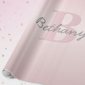可愛いカスタマイズ可能なピンクのモノグラム&あなたの名前スクリプト ラッピングペーパー