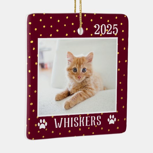 可愛いカスタム猫の名前の年の手のプリント休日 セラミックオーナメント (右)