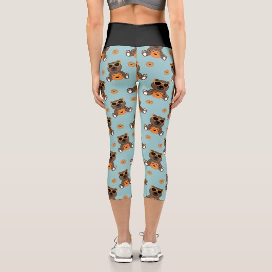 可愛いカッコいいハロウィーンベアのカボチャ模様 カプリレギンス (裏面)