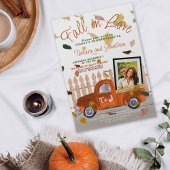 可愛いカップルのシャワー秋ラブフォト結婚QR 招待状