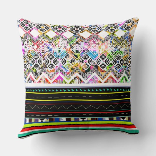 可愛いカラフルアステカの部族柄 クッション (裏面)