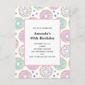 可愛いカラフルドーナツ型誕生日 インビテーションポストカード (正面)