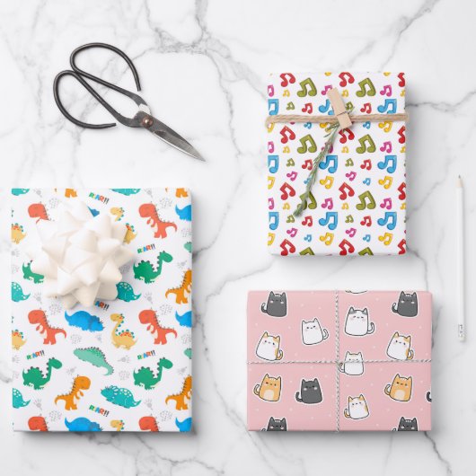 可愛いカラフル恐竜の図解入りの、写真付きの柄 ラッピングペーパーシート (正面)