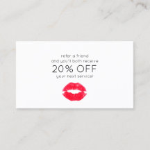 可愛いキスをする唇の顧客紹介