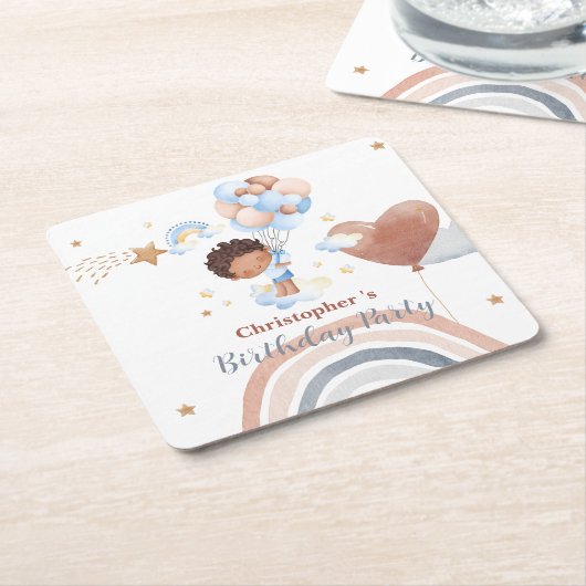 可愛いキッズバルーンアフリカ系アメリカ人少年誕生日 スクエアペーパーコースター (アングル)