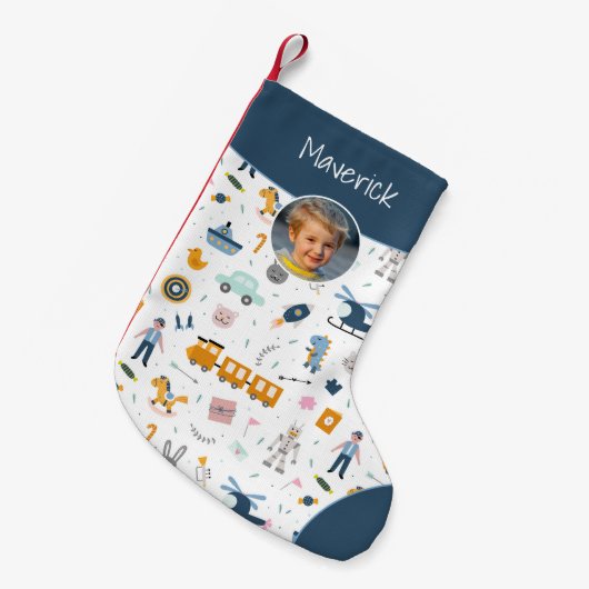 可愛いキッズパターン写真と名前ボーイブルー スモールクリスマスストッキング (正面 (吊り時))