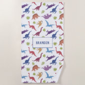可愛いキッド恐竜のパタパーソナライズされたーン名 ビーチタオル (正面)