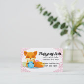 可愛いキツネ玉の糸の編み物クロシェのホームズパン 名刺 (スタンド正面)