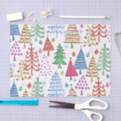 可愛いクリスマスツリーレッドグリーンピンクブルーパターン 薄葉紙 (クラフト)