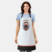 可愛いクリスマスマトリョシカのネスティングドール エプロン (着用した状態)