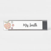 可愛いグロウィーアップル&フラワーズ先生 デスクネームプレート (正面)