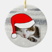 可愛いサンタハット子猫の眠るクリスマスの飾り セラミックオーナメント (裏面)