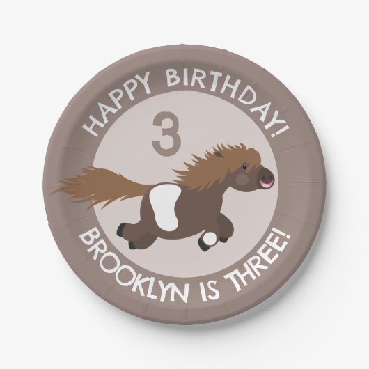 可愛いシェトランドポニーパーソナライズされたマンガの誕生日 ペーパープレート (正面)