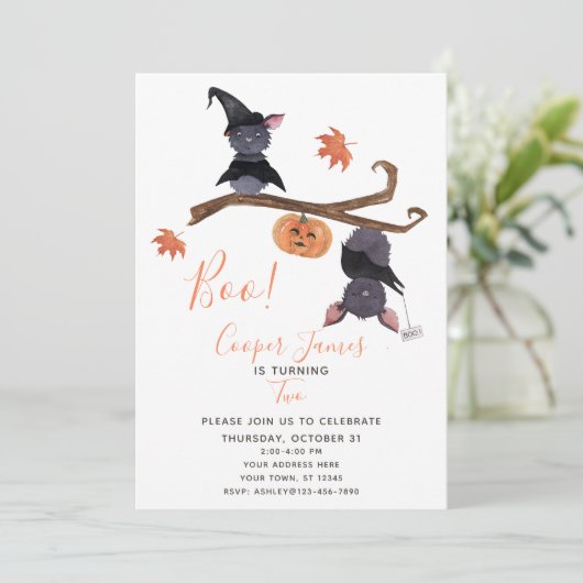可愛いシンプルこうもりハロウィーンの子どもの2歳の誕生日 招待状 (スタンド正面)