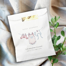 可愛いシンプルピンクの赤ちゃん女の子の物干し赤ちゃんシャワー フェイバーバッグ