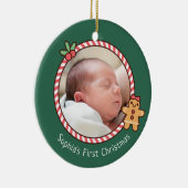 可愛いジンジャーブレッド女の子ベビー初めてのクリスマス写真 セラミックオーナメント (右)
