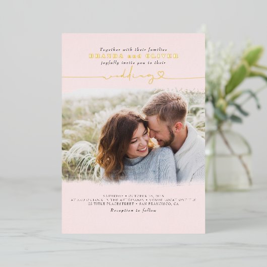 可愛いスクリプエレガントトのフォトオーバーレイ結婚ピンク 箔招待状 (立ち正面)