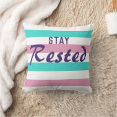 可愛いストライプのピンクとターコイズの文字 クッション (ブランケット)
