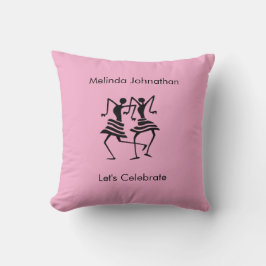 可愛いソフトピンクのシルエットお祝い クッション