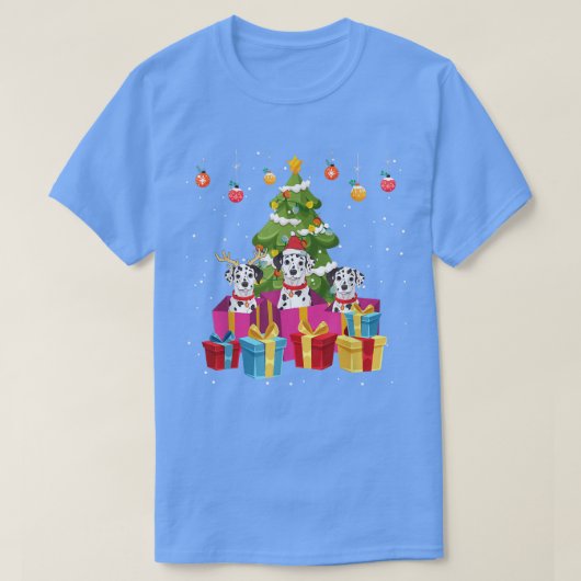 可愛いダルマチア犬クリスマスツリーの装飾 Tシャツ (デザイン正面)
