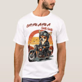 可愛いチワワバイクもしくは自転車に乗る人ガールドッグ恋人 Tシャツ (正面)