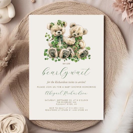 可愛いテディベアーベアーグリーンのツビーツインベビーシャワー 招待状