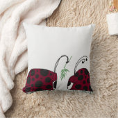 可愛いテントウムシとヤドリギ クッション (ブランケット)