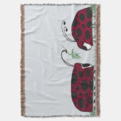 可愛いテントウムシとヤドリギ スローブランケット (正面縦)