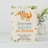 可愛いドラゴンバースデーパーティーのご招待 招待状 (スタンド正面)