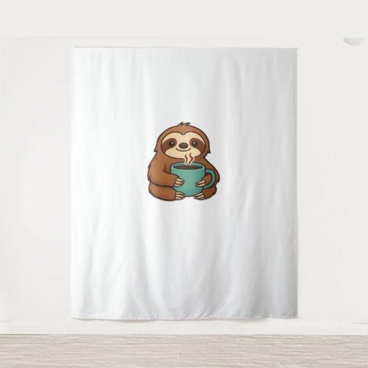 可愛いナマケモノとコーヒーマグ – Cozy リラックス Animal A タペストリー (正面)
