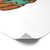 可愛いナマケモノとコーヒーマグ – Cozy リラックス Animal A ポスター (角)