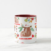 可愛いナマケモノの茶色のパターン私はあなたを愛するママハート マグカップ (中央)