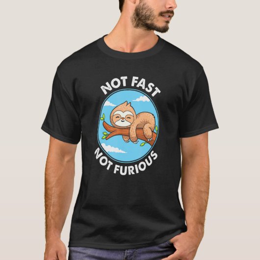 可愛いナマケモノは怒らない Tシャツ (正面)