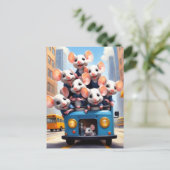 可愛いネズミがバスに ポストカード (スタンド正面)