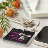 可愛いネズミを残して日陰 キーホルダー (正面右)