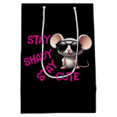 可愛いネズミを残して日陰 ミディアムペーパーバッグ (裏面)