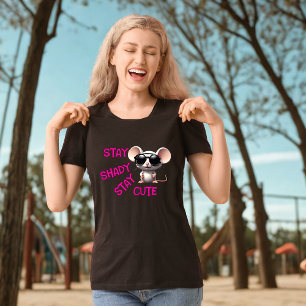 可愛いネズミを残して日陰 Tシャツ